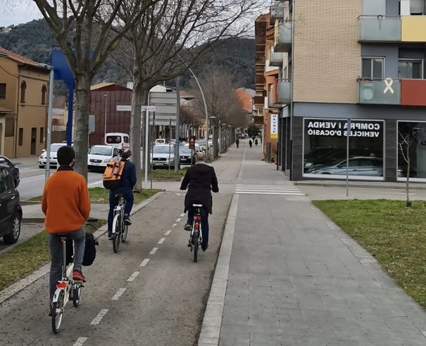 Carril bici en vorera
